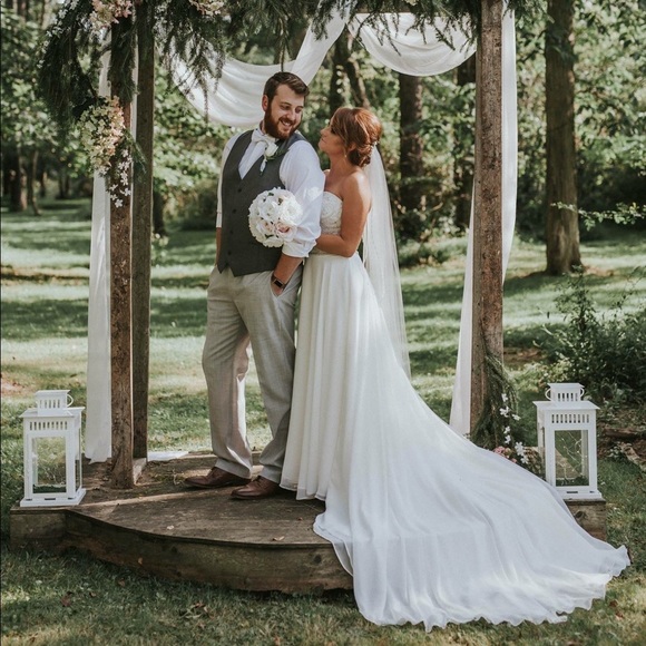 Meet your Posher, Haylee - Picture 2 of 5